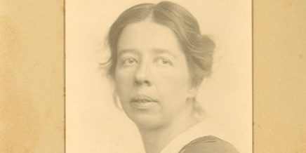 Clara Wichmann (1885-1922) was juriste, sociologe, anarchiste, onderzoeker en chef van de afdeling gerechtelijke statistiek van het CBS