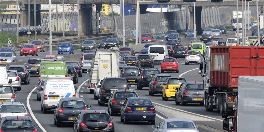 verkeersdrukte op snelweg