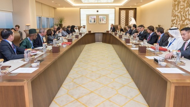 Global Cities Summit overleg in Dubai