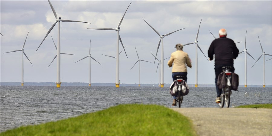 Windpark op het land en in het water