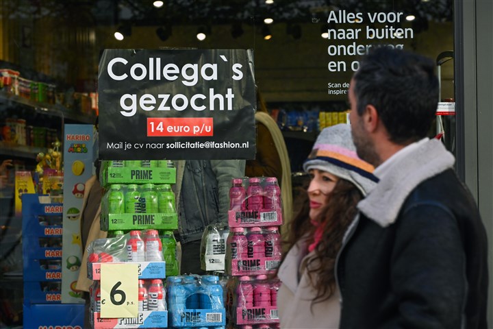 Personeel gezocht bij een winkel in Rotterdam.