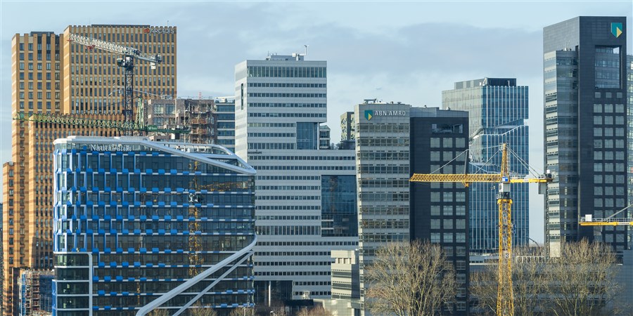 Grote ondernemingen op de Zuidas in Amsterdam