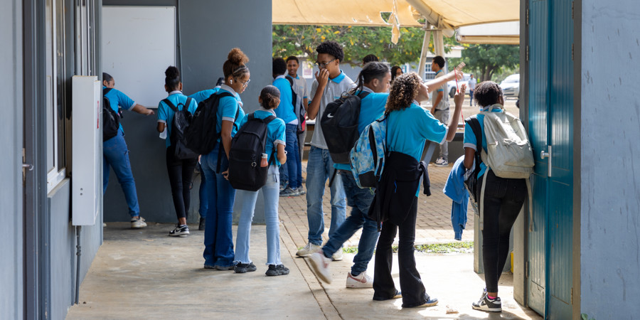 Schooljeugd op Bonaire