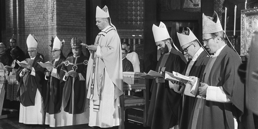 Bisschopswijding van mgr. Simonis