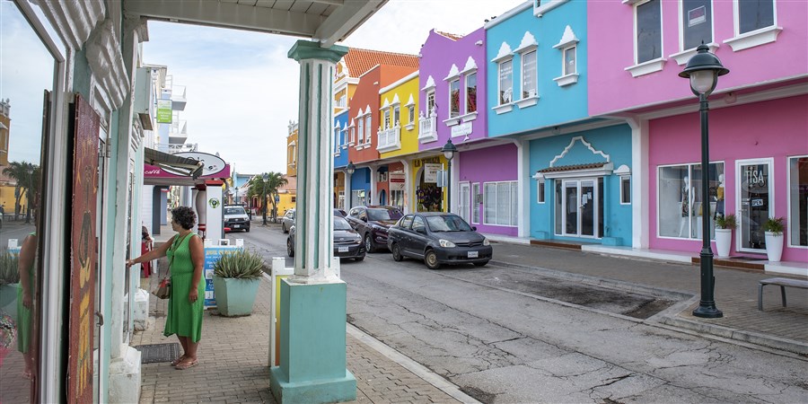 foto winkelstraat Bonaire