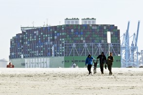 The Heerlen office of Statistics Netherlands, with a sign in the foreground displaying its logo and the full Dutch name in text: Centraal Bureau voor de Statistiek.