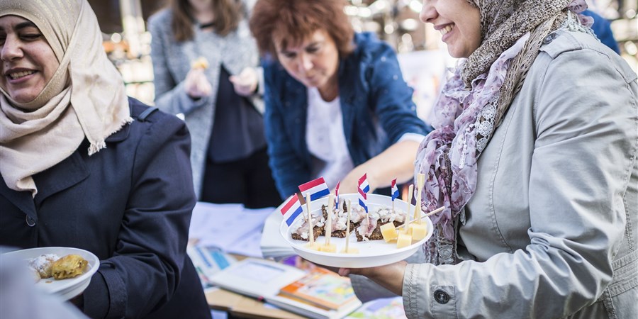 Nederland, Musselkanaal, 24-09-'16; Open Dag asielzoekerscentrum azc Musselkanaal