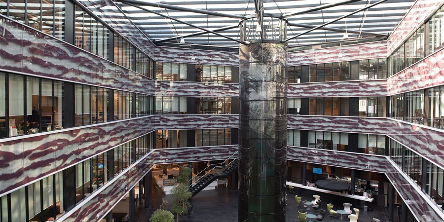Het atrium van het CBS in Heerlen