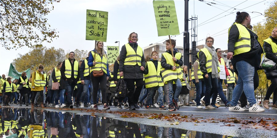Teachers gather in Rotterdam while on strike.