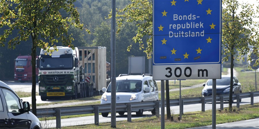 Bordersing with Germany onn a busy road and rest area