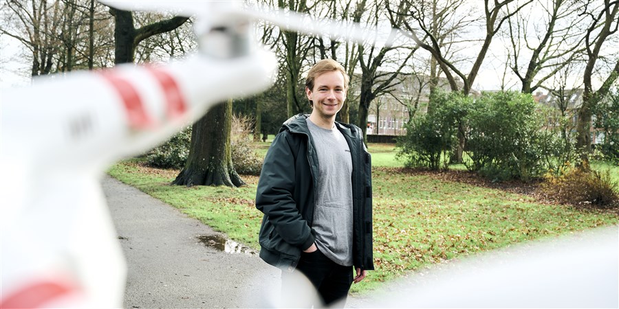 Foeke Boersma (UU) deed onderzoek over de vliegroutes van drones met CBS-data