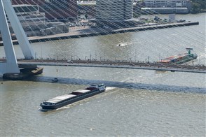 Binnenvaart in Rotterdam