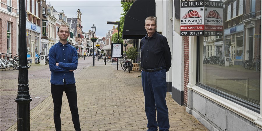 Bob Kruithof en Cor Boset werken aan snelle maand- en weekberichten over faillissementen